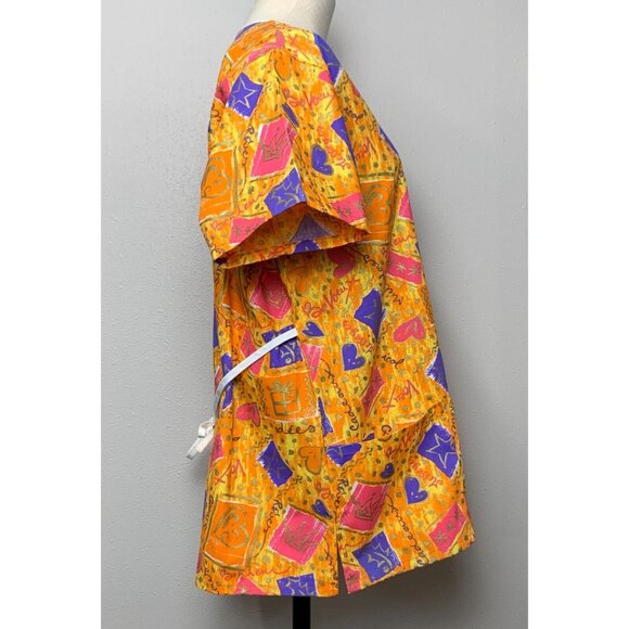 Jasco Uniform Womens Size M V-Neck Scrub Top Vibrant Holiday Geometric French - Picture 4 of 16